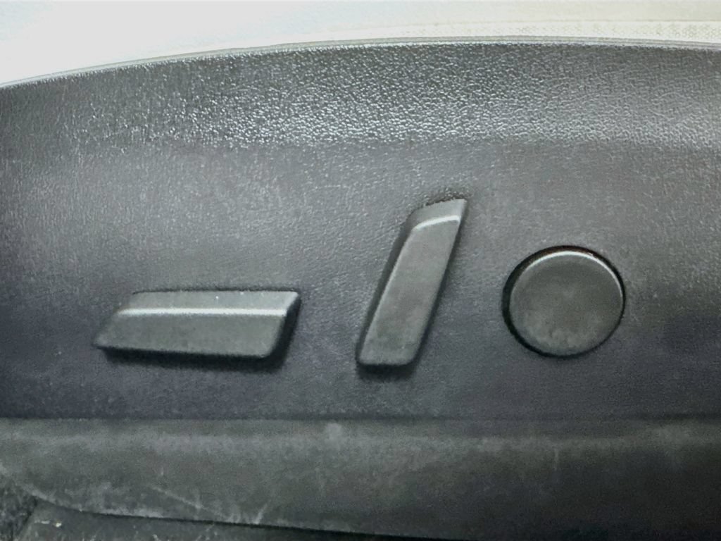 Used 2019 Tesla Model 3 Long Range AWD/4WD image 19