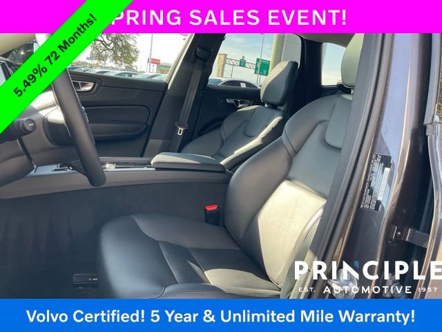 Certified 2025 Volvo XC60 B5 Core image 16