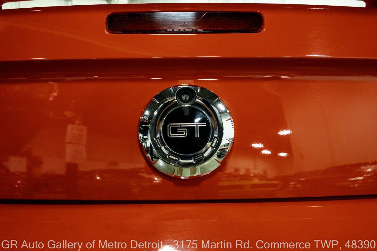 Used 2005 Ford Mustang GT Premium RWD image 30