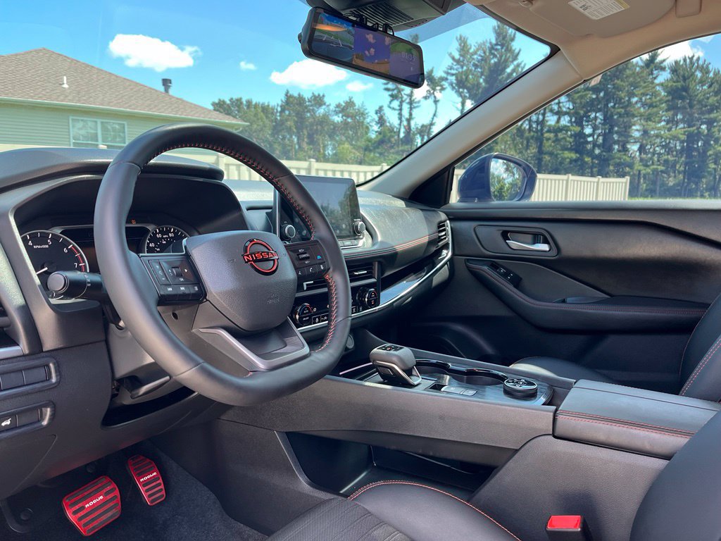 Used 2026 Nissan Rogue SV w/ Rock Creek Premium Package AWD/4WD image 17