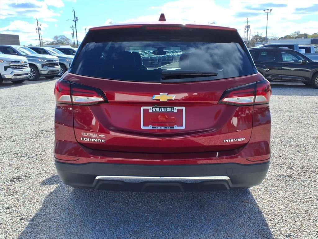Used 2023 Chevrolet Equinox Premier image 6