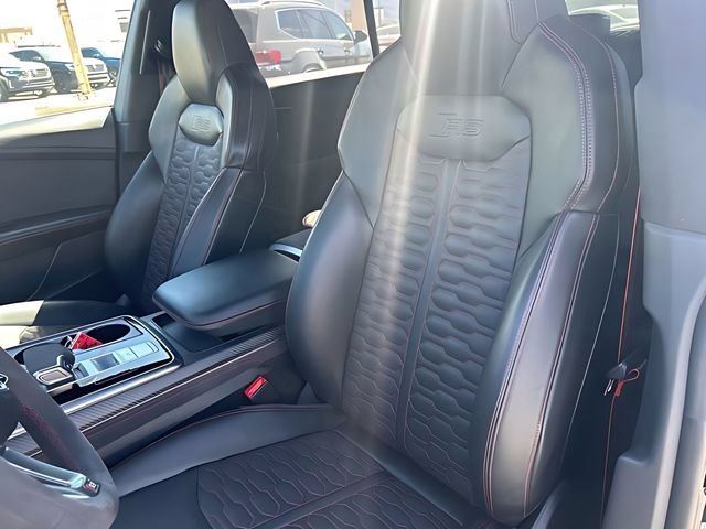 Used 2024 Audi RS Q8 AWD/4WD image 32