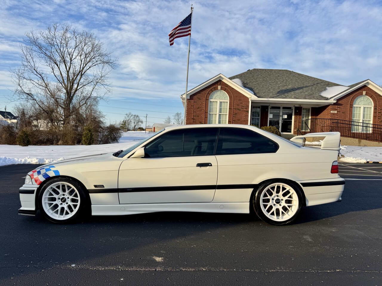 Used 1995 BMW M3 Coupe image 3