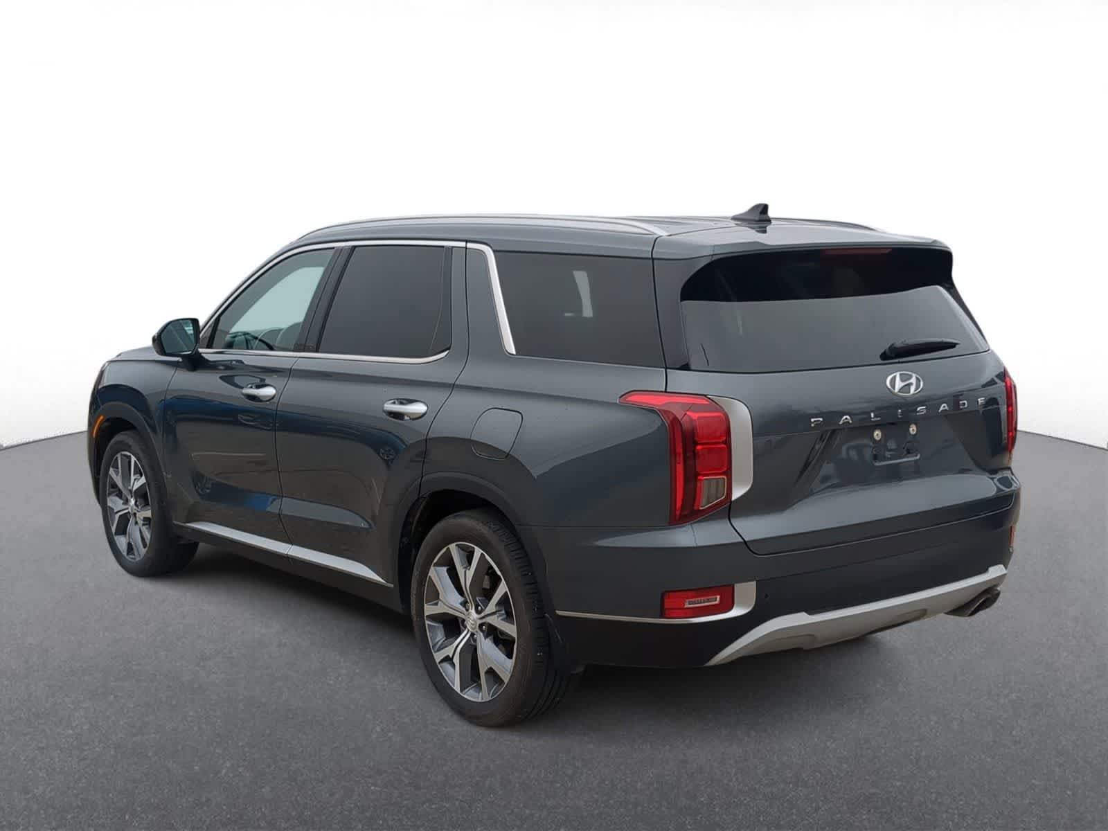 Used 2022 Hyundai Palisade SEL w/ Premium Package image 6