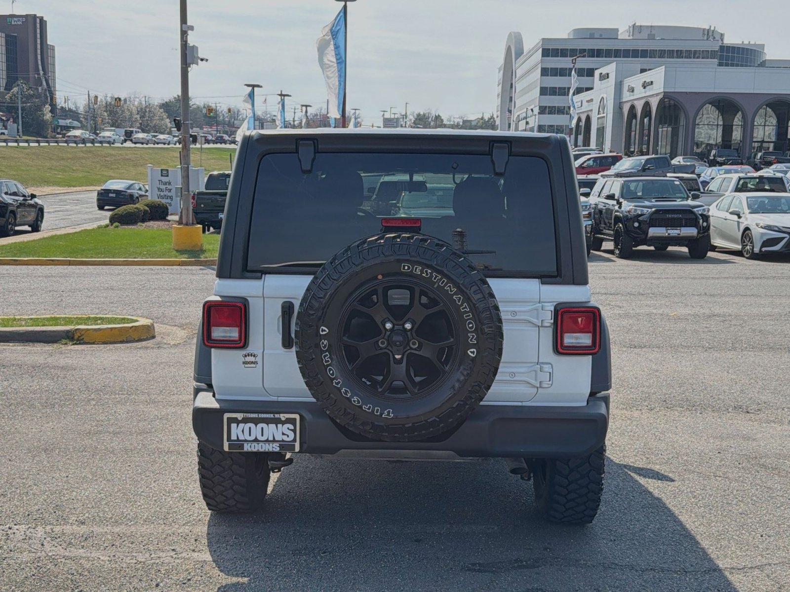 Used 2022 Jeep Wrangler Unlimited Sport image 5