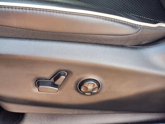 Used 2026 Chrysler Pacifica Limited w/ S Appearance Package FWD image 4