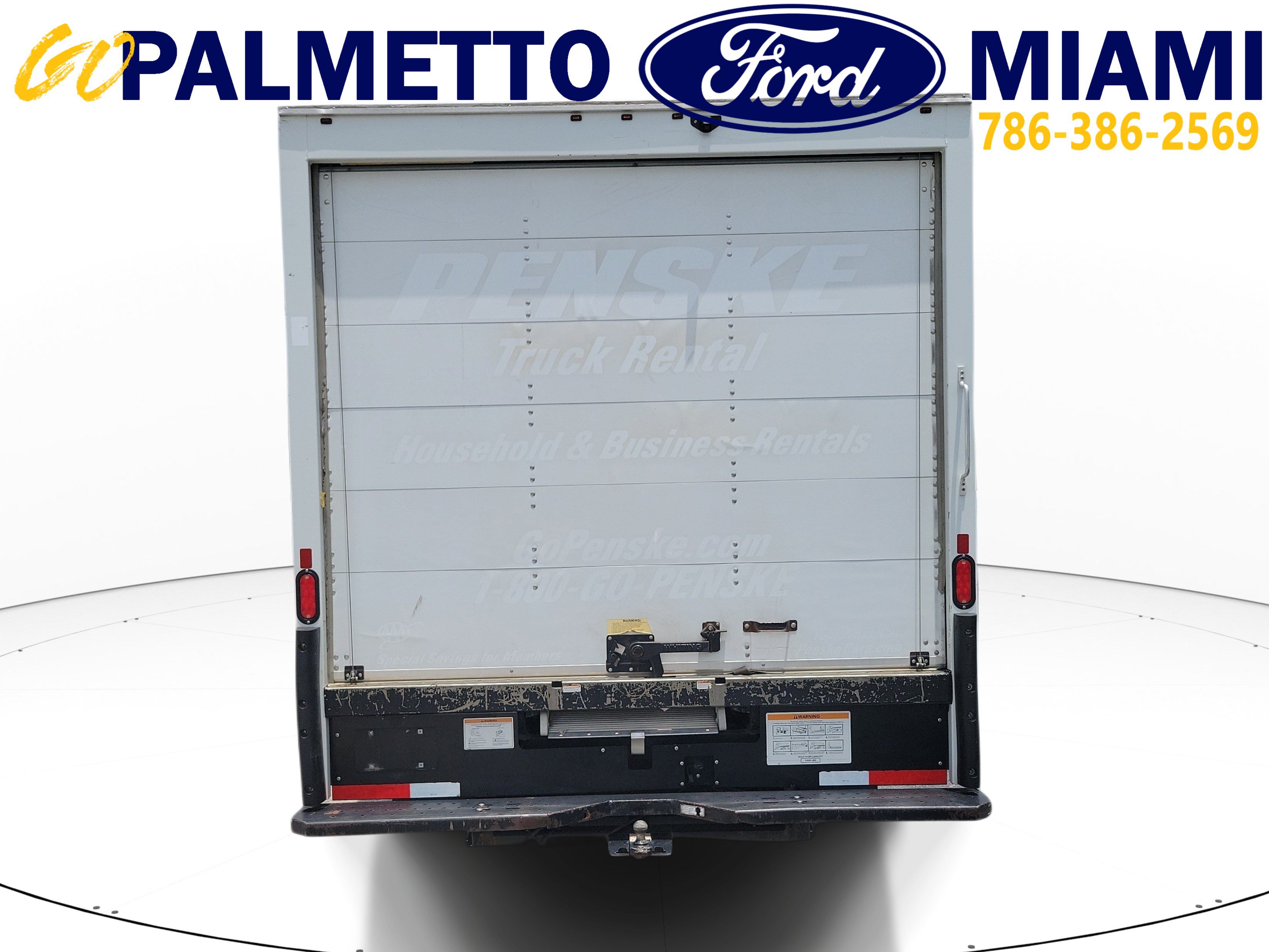 Used 2021 GMC Savana 3500 Extended w/ Power Convenience Package RWD image 5