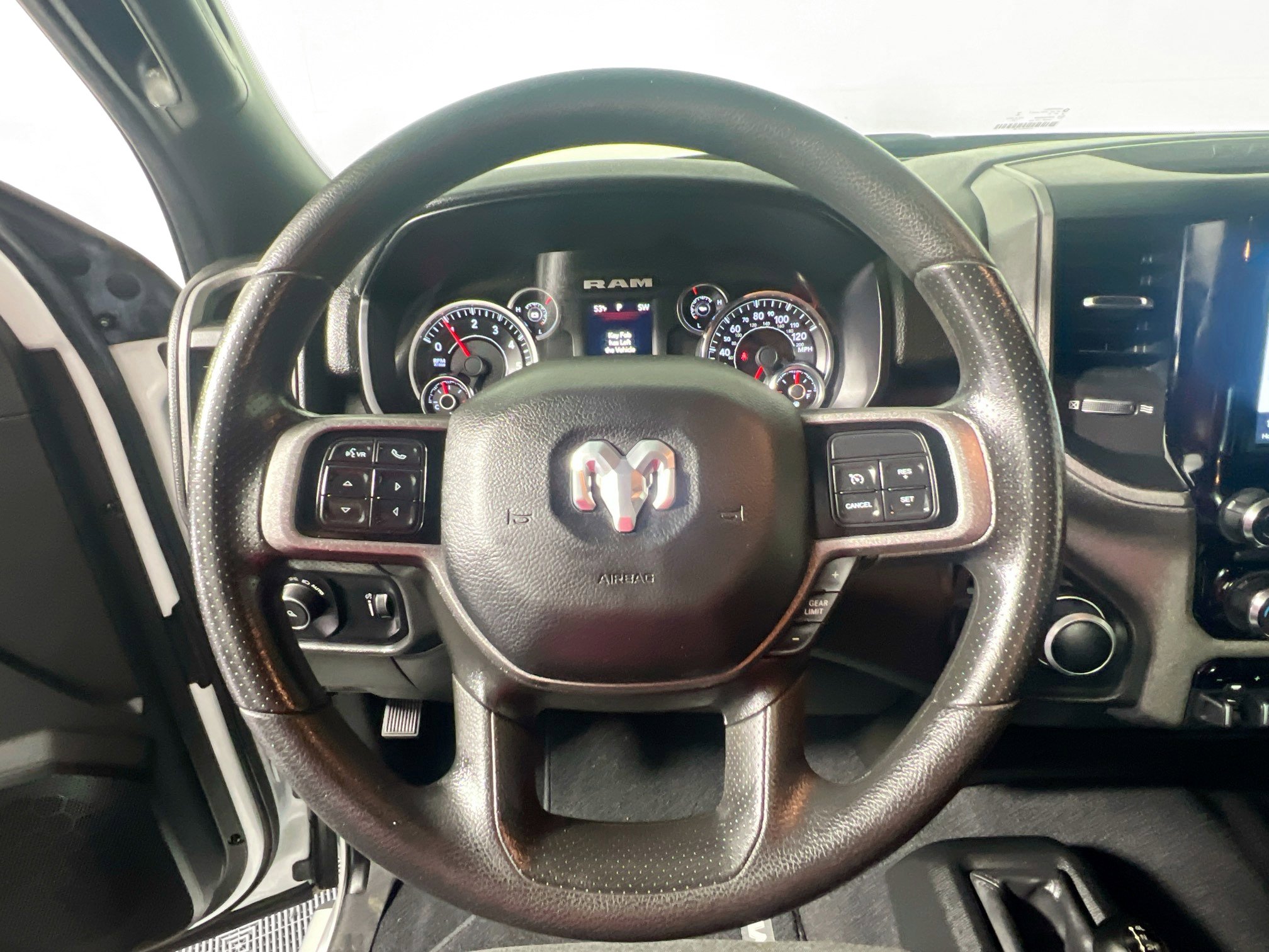 Used 2022 RAM 2500 Tradesman image 17