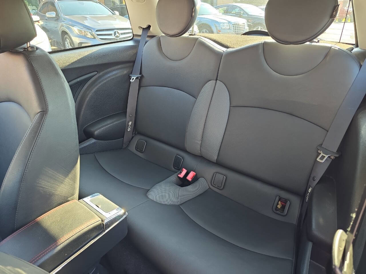 Used 2010 MINI Cooper S image 18