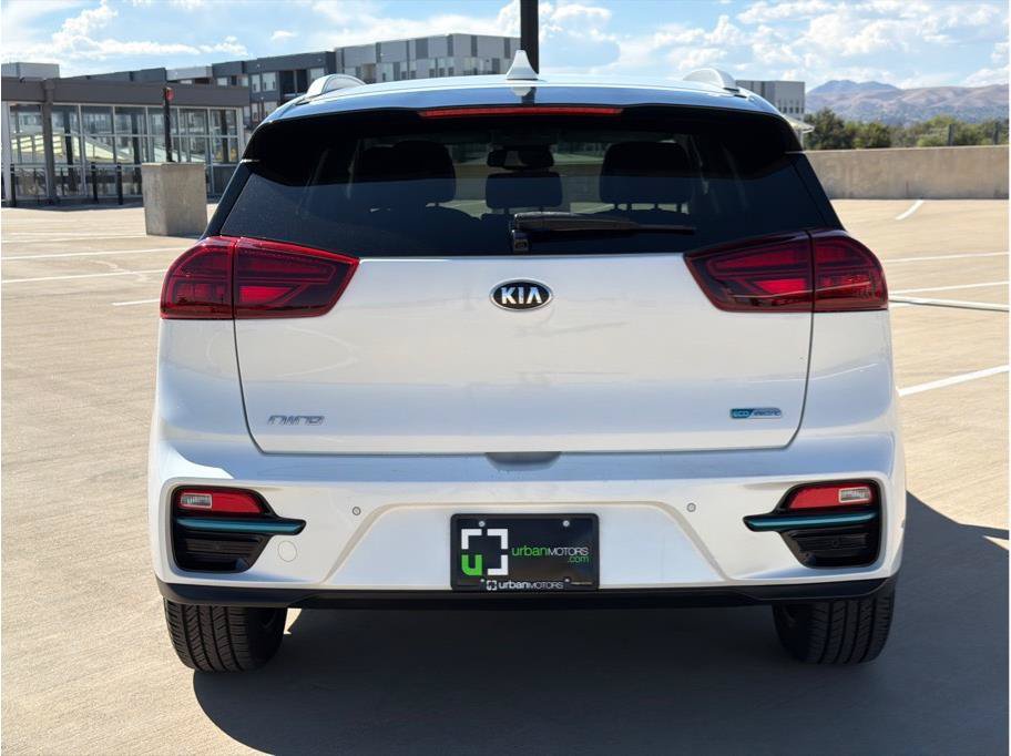 Used 2020 Kia Niro EX Premium w/ Cold Weather Package FWD image 7