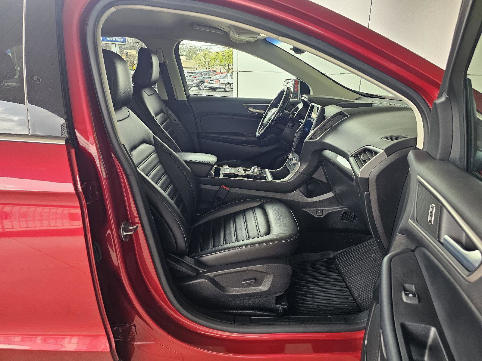 Used 2023 Ford Edge SEL w/ Convenience Package AWD/4WD image 12