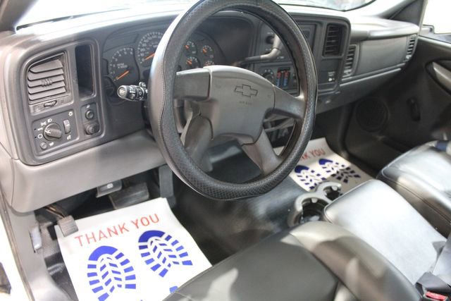 Used 2003 Chevrolet Silverado 2500 W/T image 24
