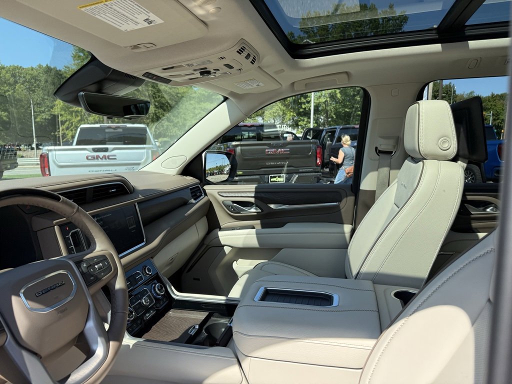 Certified 2024 GMC Yukon XL Denali w/ Denali Reserve Package image 49