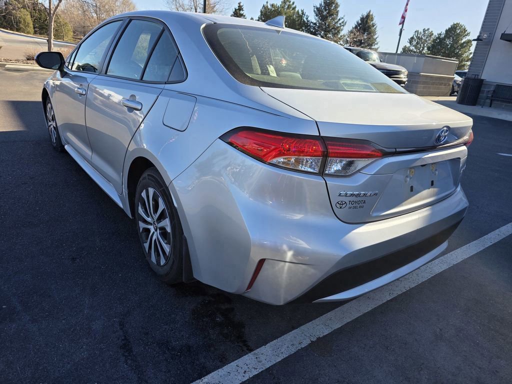 Used 2021 Toyota Corolla LE image 7