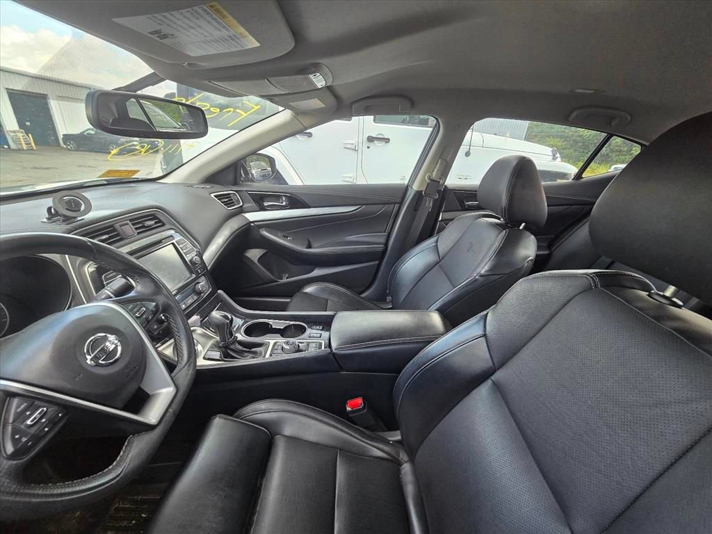 Used 2017 Nissan Maxima 3.5 SV FWD image 4