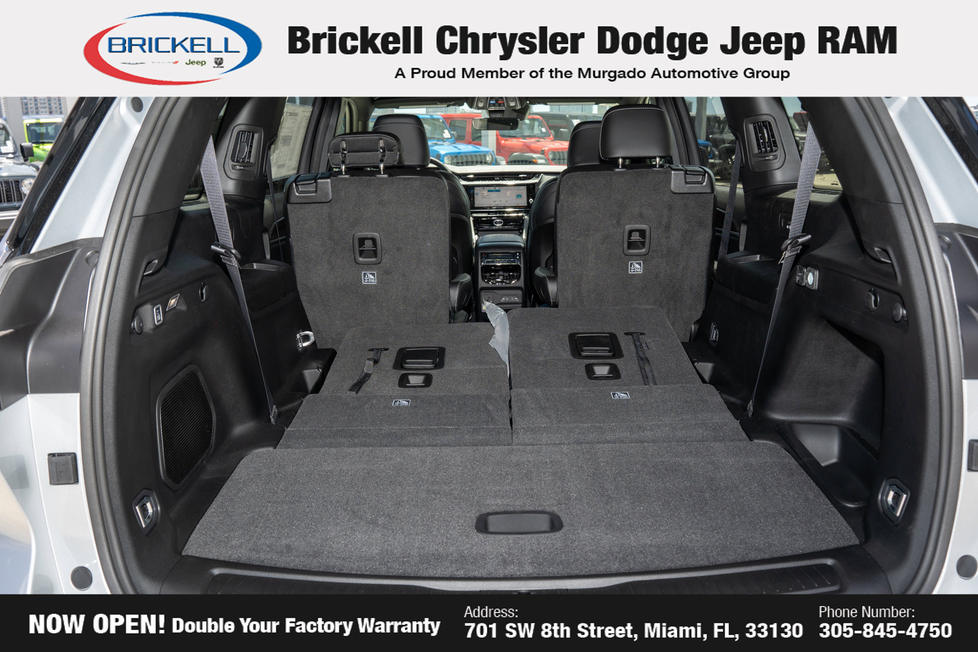 New 2026 Jeep Grand Cherokee L Limited w/ Limited Altitude Package AWD/4WD image 17