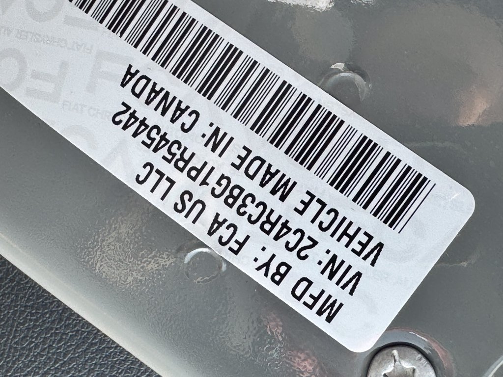 Used 2023 Chrysler Pacifica Touring-L AWD/4WD image 34