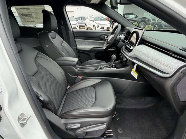 New 2026 Jeep Compass Latitude AWD/4WD image 28