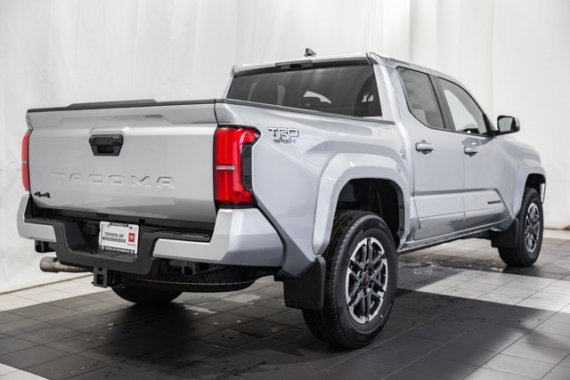 New 2025 Toyota Tacoma TRD Sport image 4
