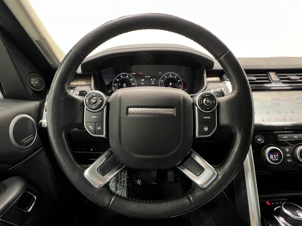 Used 2018 Land Rover Discovery HSE Luxury AWD/4WD image 24