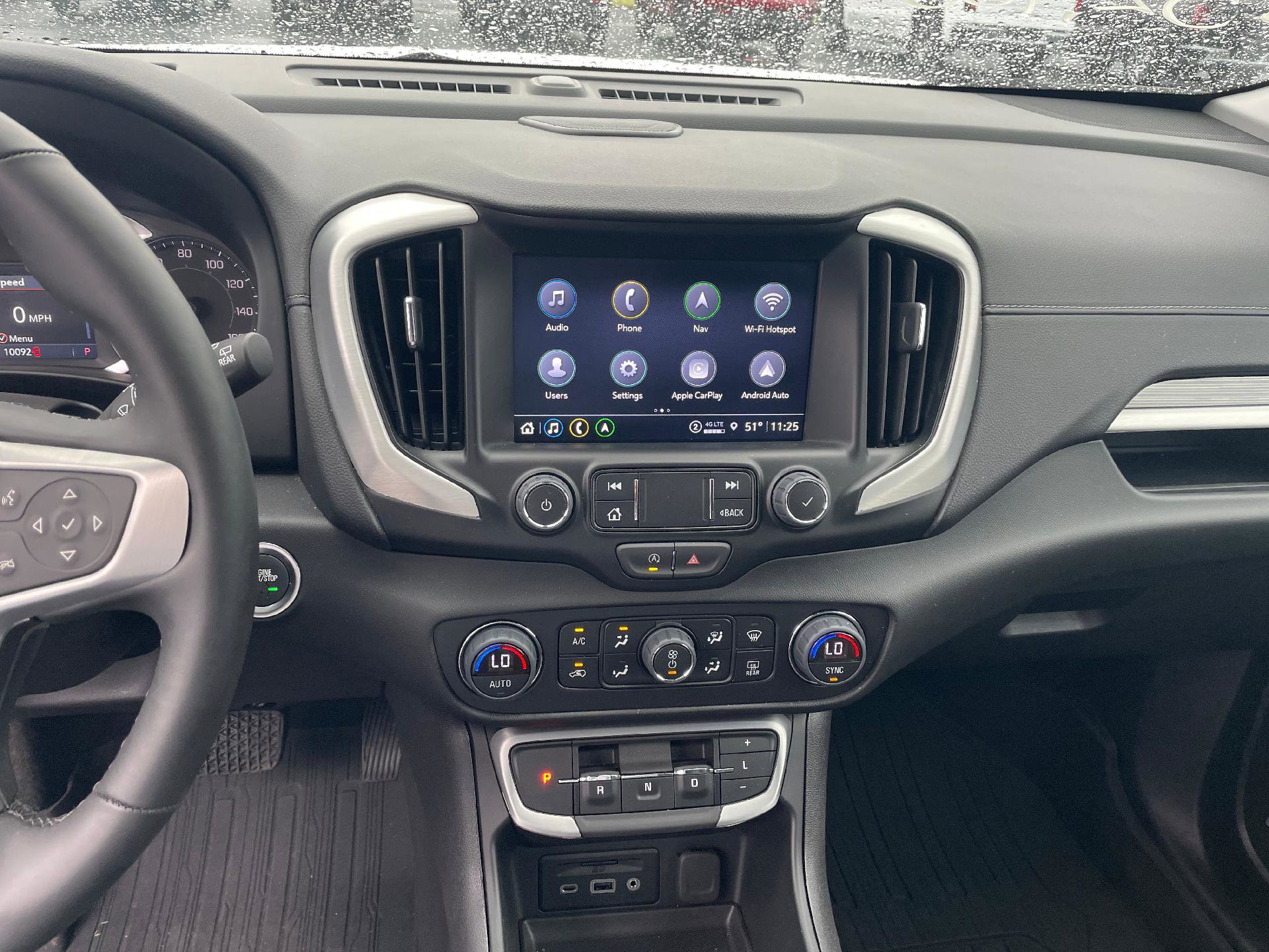 Used 2024 GMC Terrain SLT w/ Infotainment Package II image 13