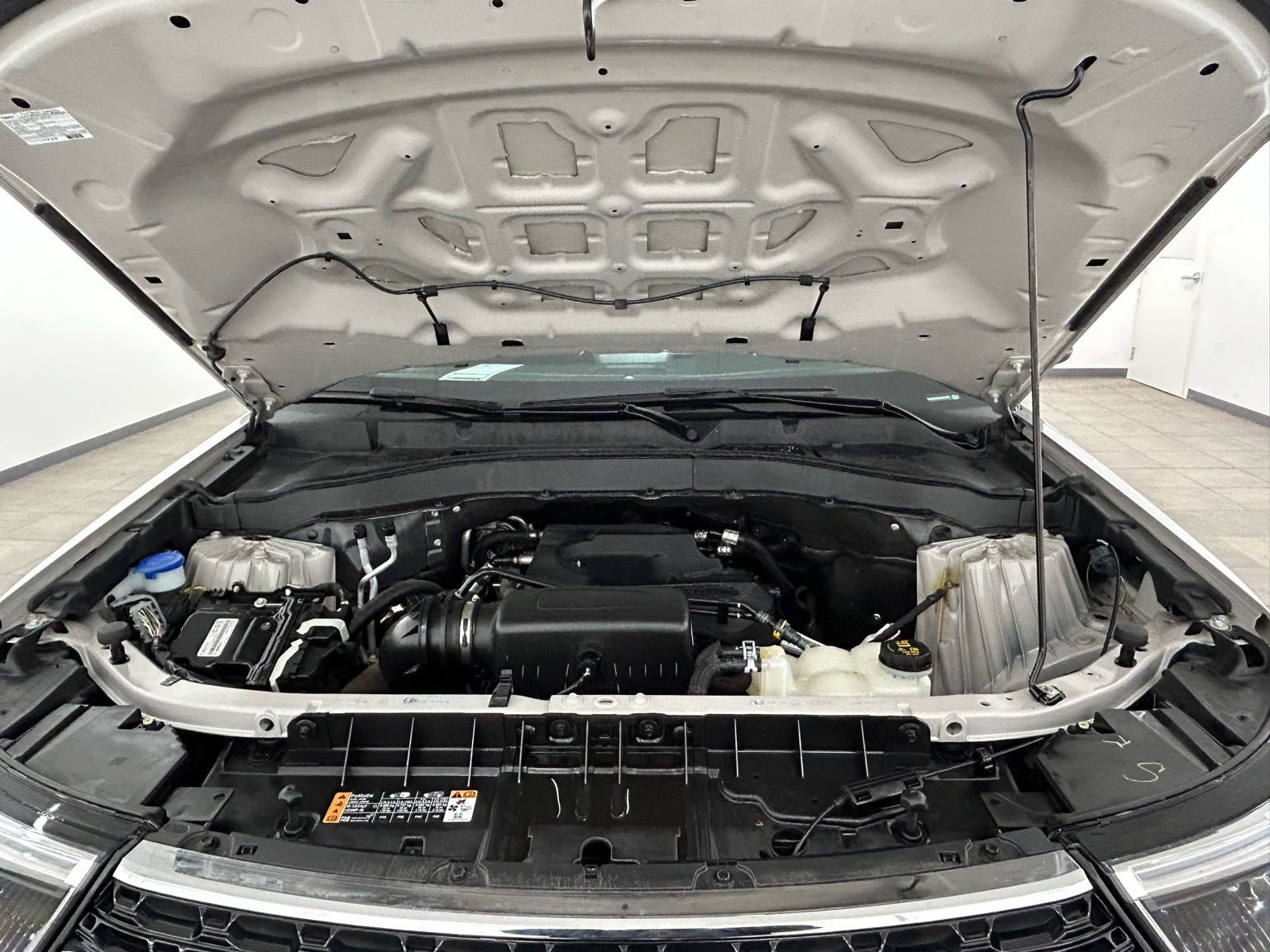 Used 2020 Ford Explorer XLT image 42