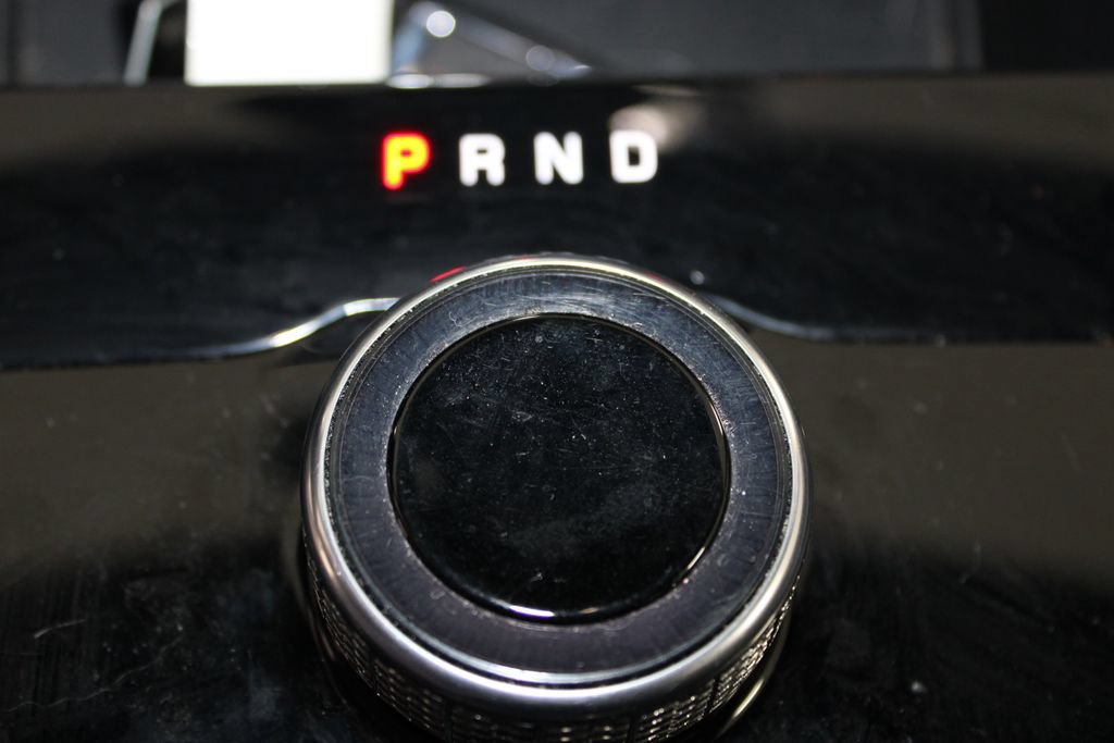 Used 2024 Jeep Grand Cherokee L Altitude AWD/4WD image 32