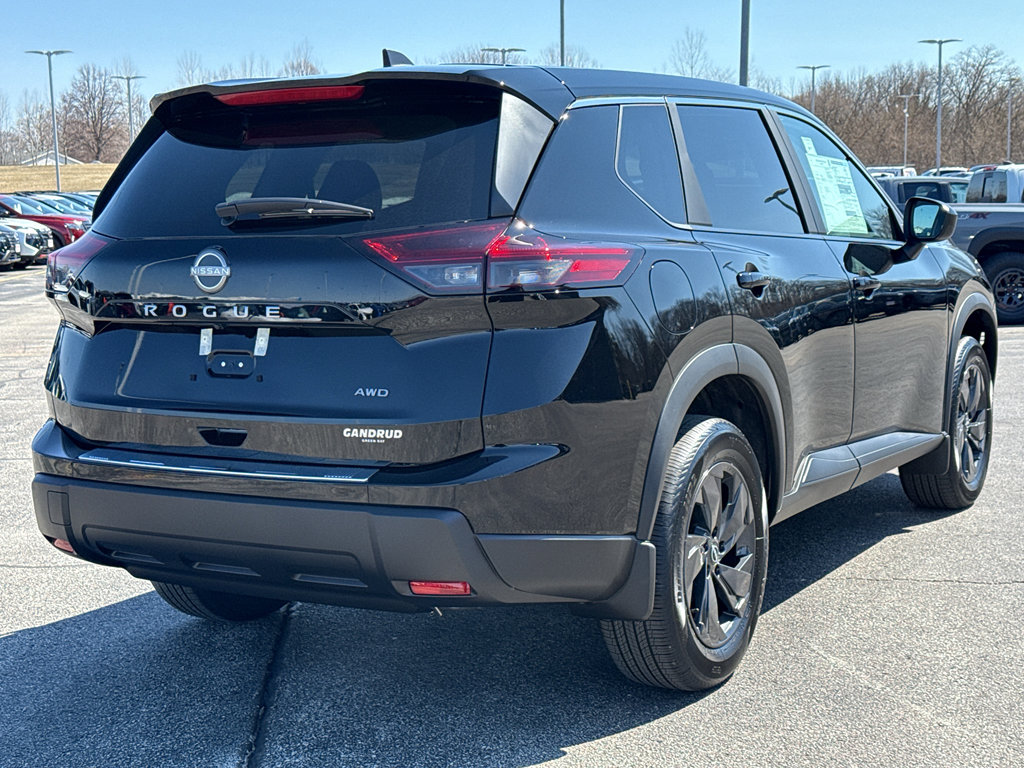 New 2026 Nissan Rogue SV image 5