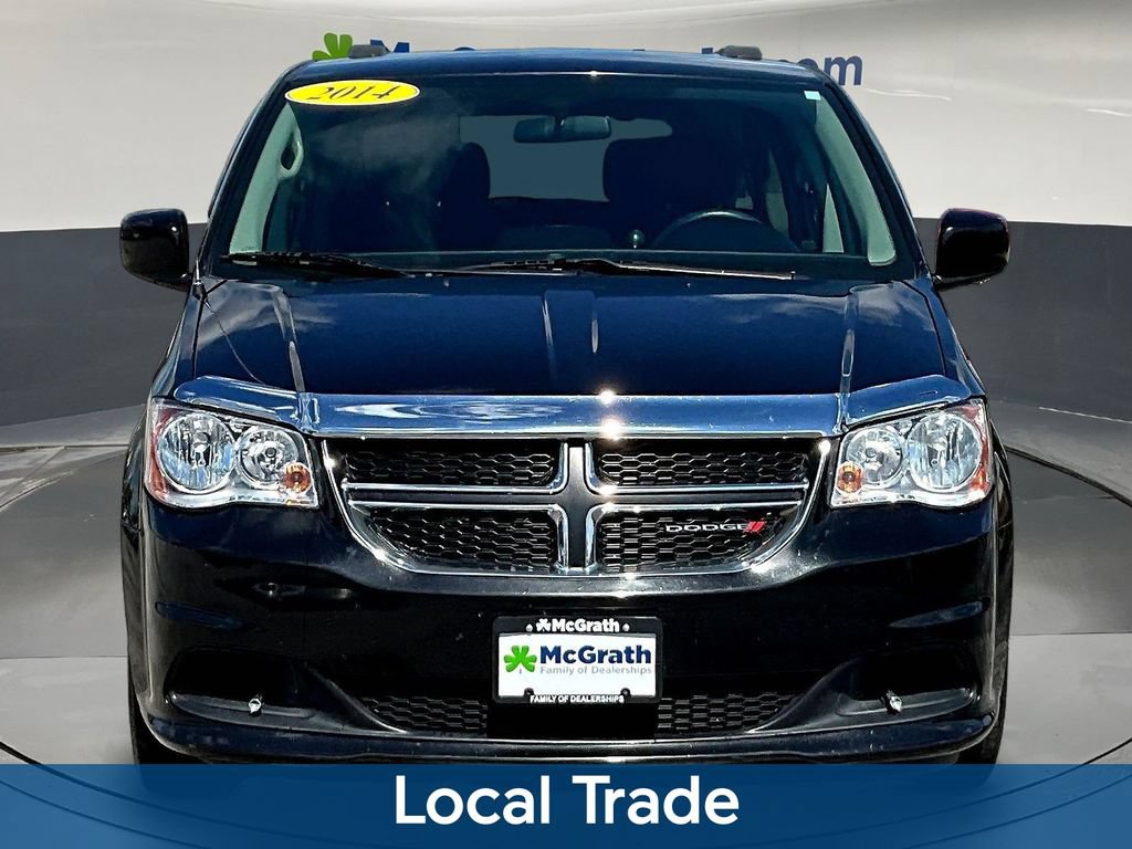 Used 2014 Dodge Grand Caravan SXT FWD image 2