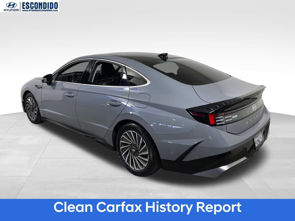 Certified 2025 Hyundai Sonata Limited FWD image 3