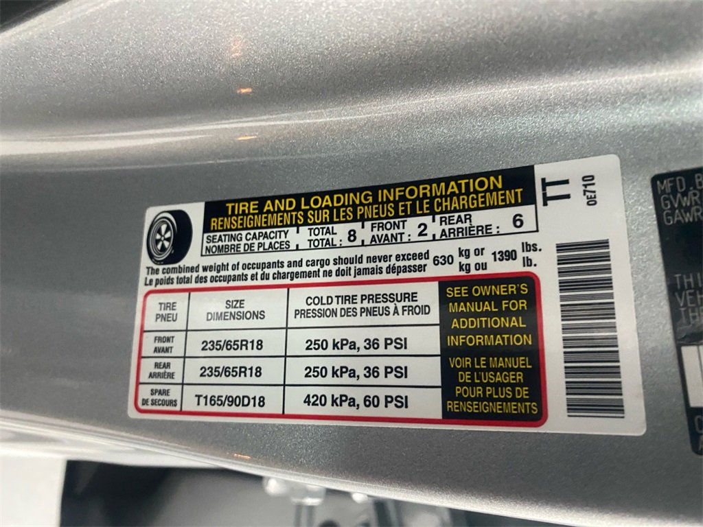 Used 2024 Toyota Highlander LE image 17