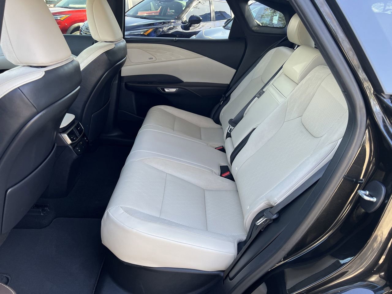 Used 2023 Lexus RX 350 FWD w/ Accessory Package (Z1) image 27