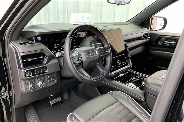 Certified 2025 GMC Yukon XL AT4 Ultimate image 17