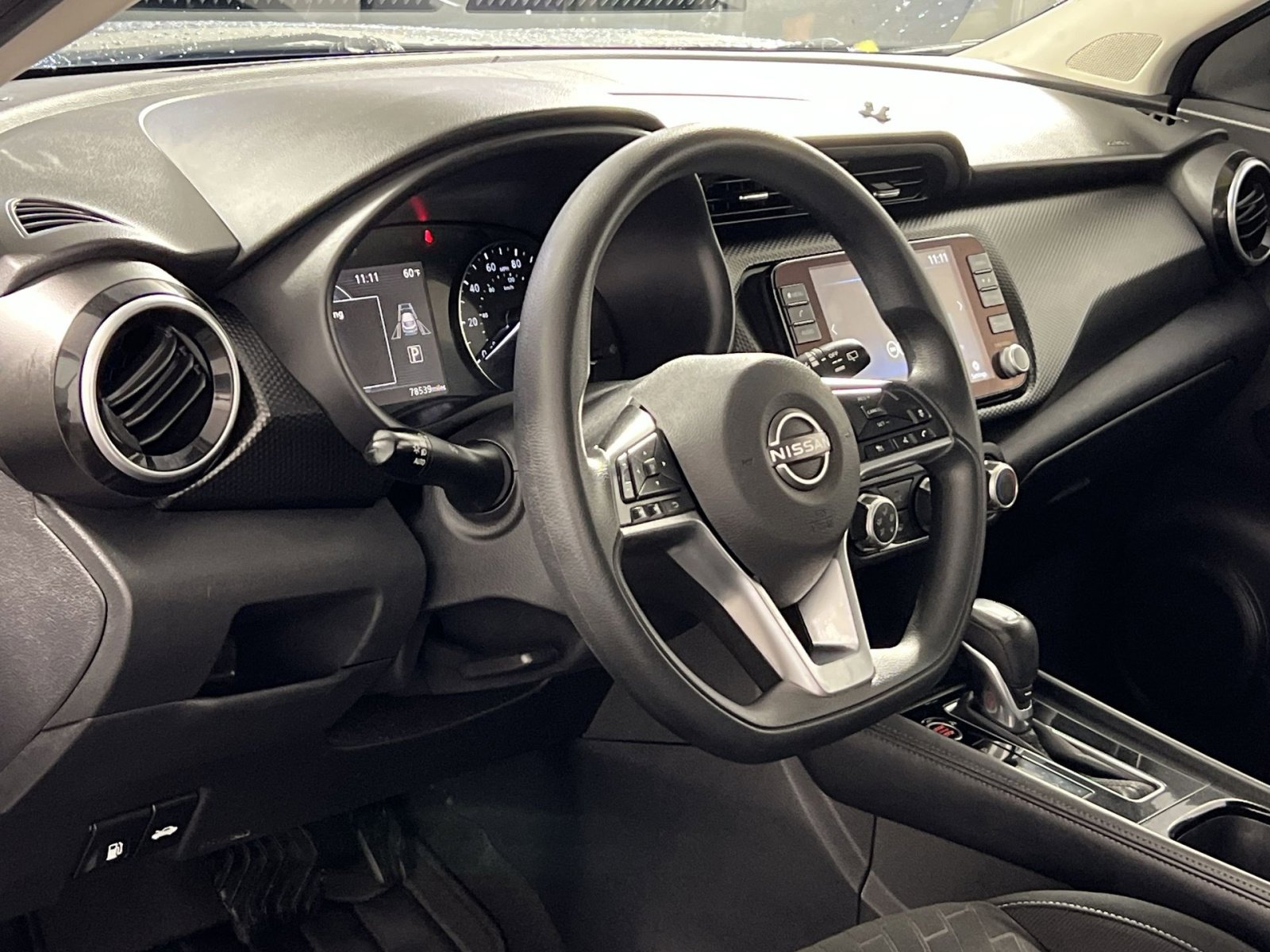 Used 2023 Nissan Kicks SV FWD image 17