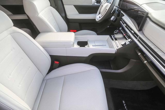 Used 2025 Hyundai Santa Fe Calligraphy FWD image 19