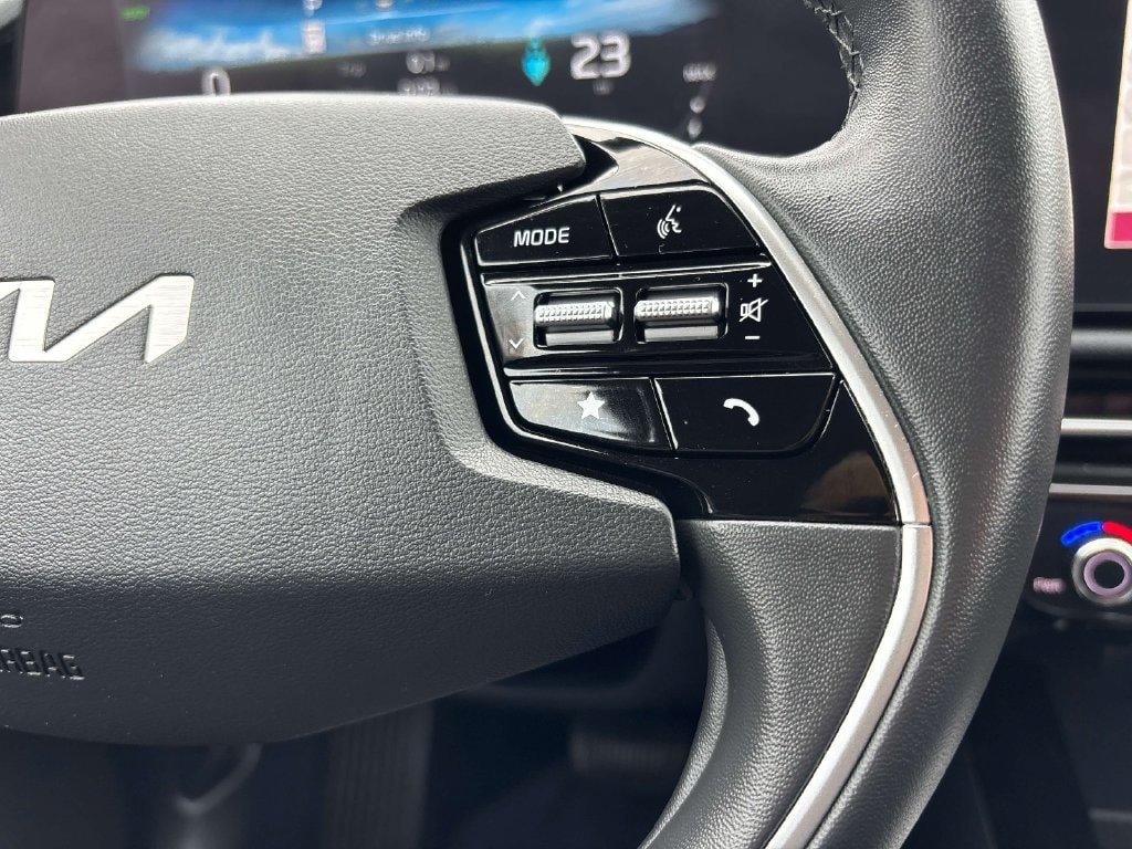 Used 2024 Kia Niro Wind FWD image 18