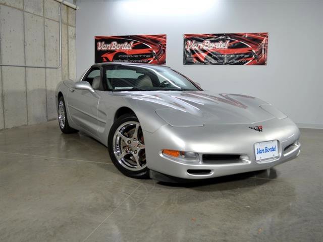 Used 1997 Chevrolet Corvette Coupe w/ Memory Pkg