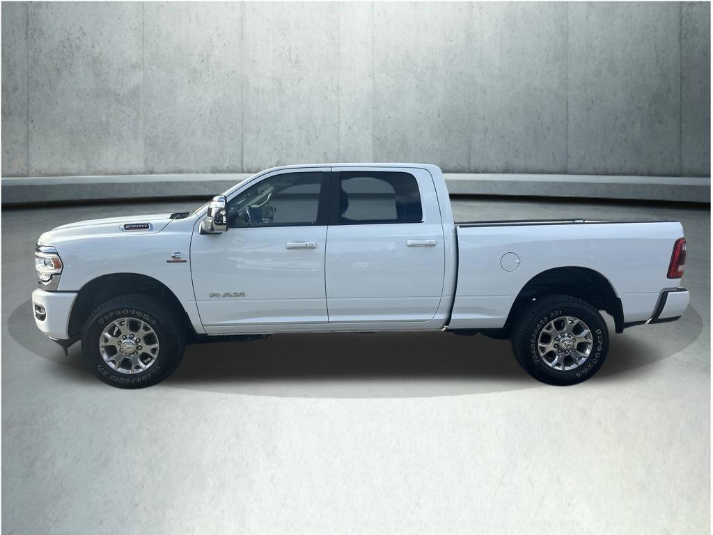 Used 2024 RAM 2500 Laramie w/ Safety Group AWD/4WD image 2