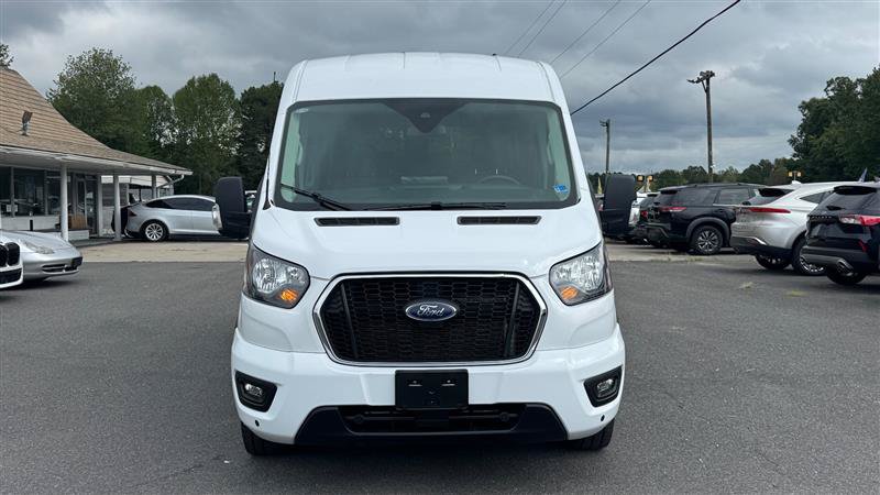 Used 2024 Ford Transit 350 XLT RWD image 5