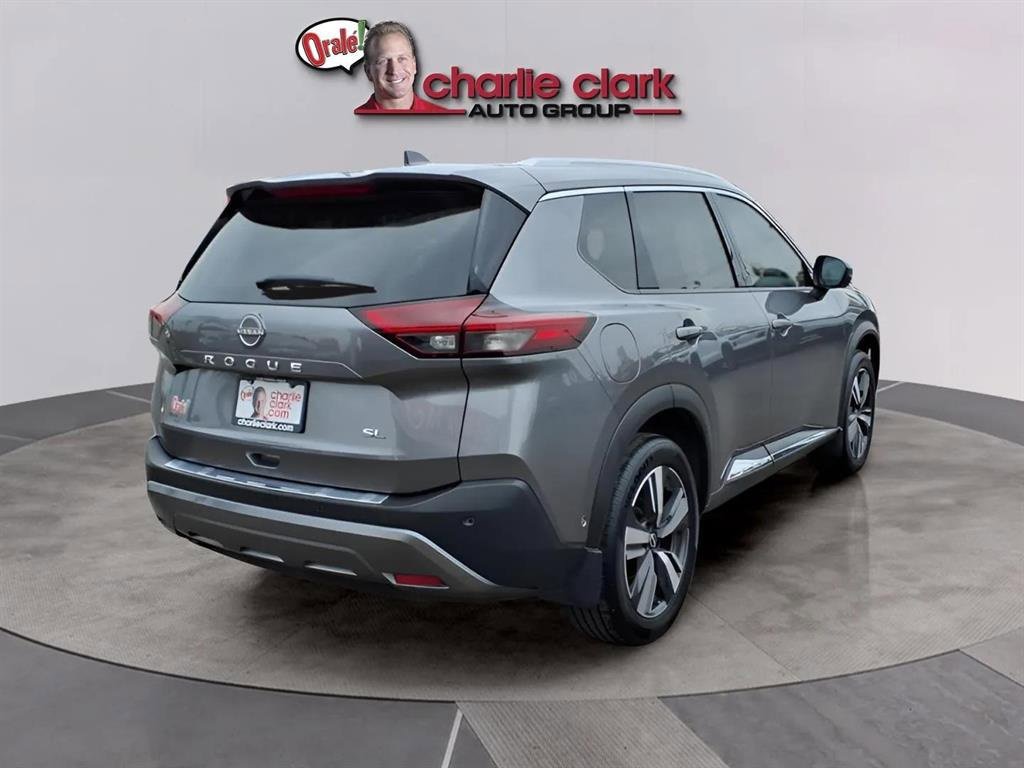 Used 2023 Nissan Rogue SL w/ SL Premium Package image 5