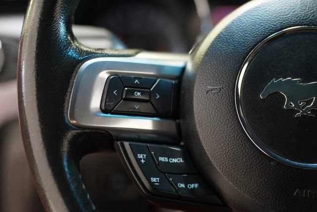 Used 2015 Ford Mustang GT RWD image 17