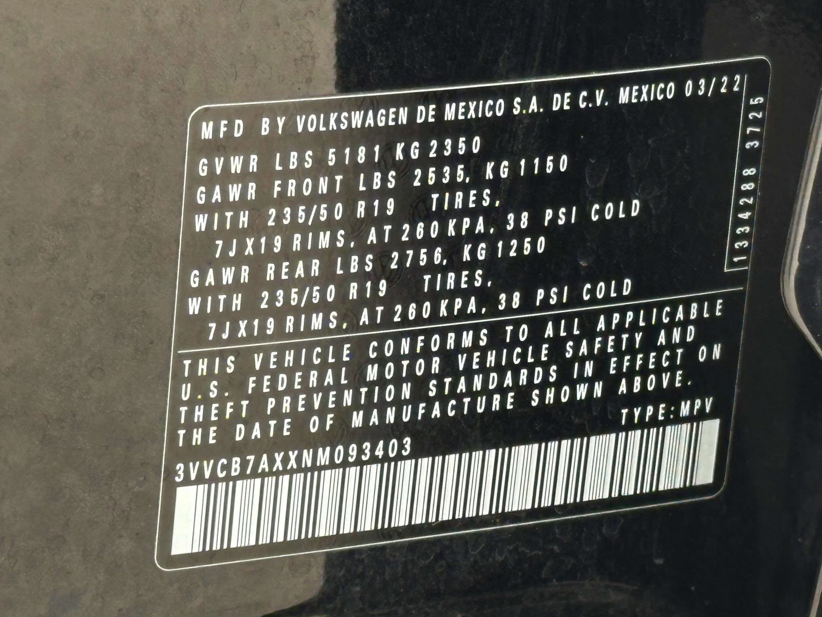 Certified 2022 Volkswagen Tiguan SE R-Line image 25