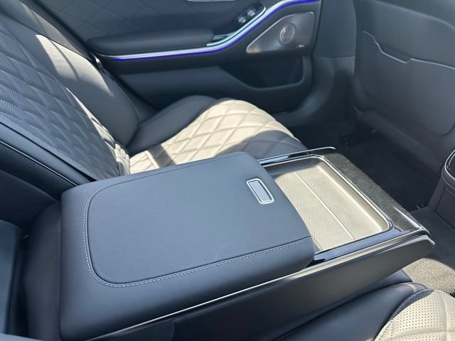 Used 2025 Mercedes-Benz S 580 4MATIC Sedan image 43