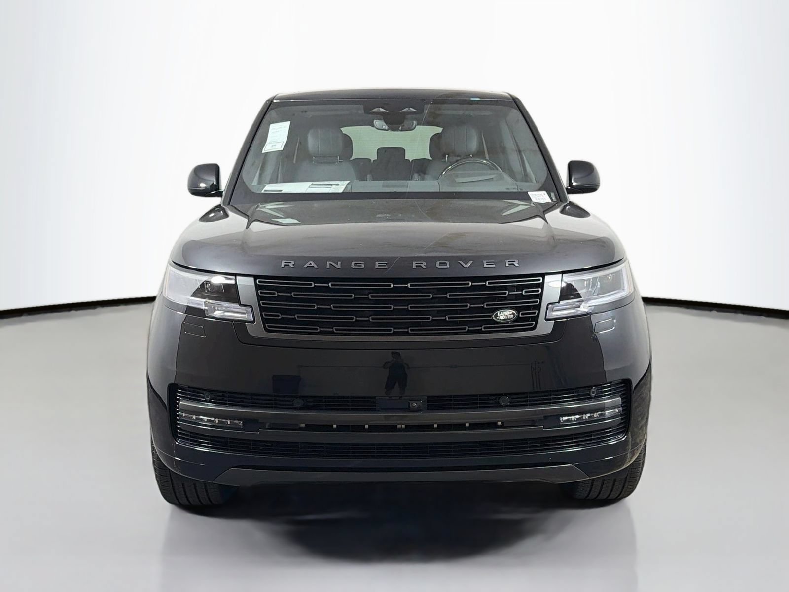 New 2026 Land Rover Range Rover Long Wheelbase SE AWD/4WD image 8