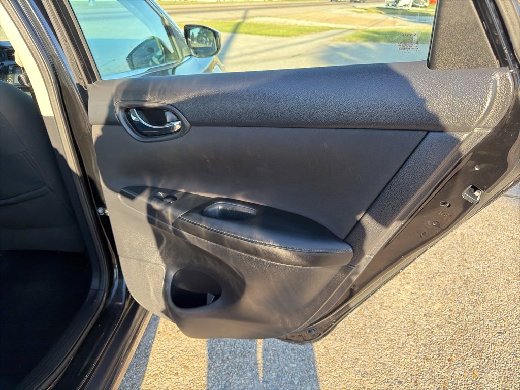 Used 2019 Nissan Sentra S image 19