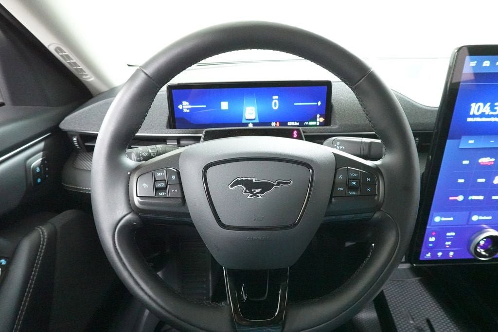 Used 2025 Ford Mustang Mach-E Premium AWD/4WD image 14