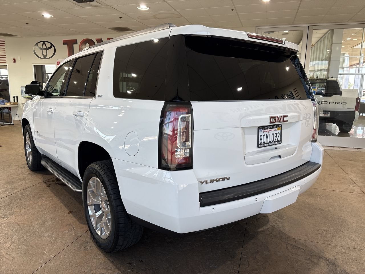 Used 2018 GMC Yukon SLT w/ Open Road Package RWD image 8