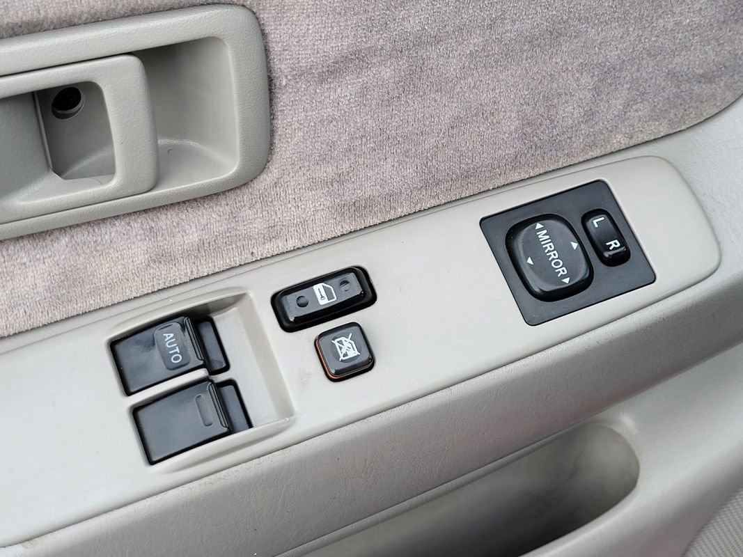 Used 2002 Toyota Tacoma 4x4 Xtracab V6 image 11