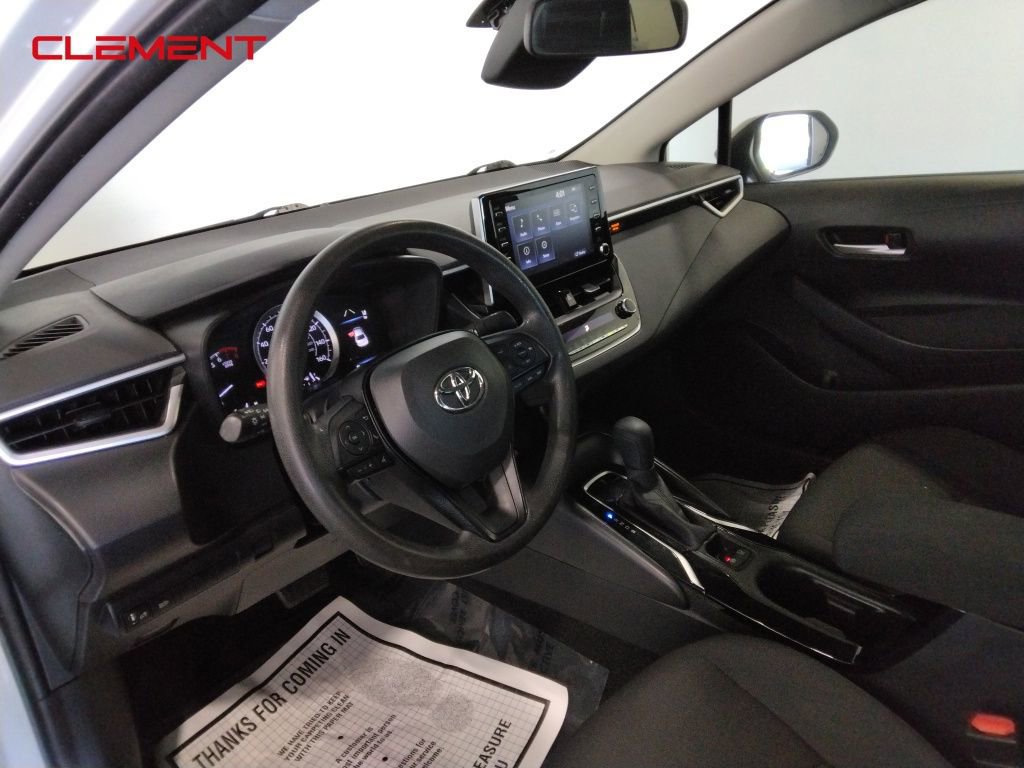 Used 2020 Toyota Corolla LE image 19