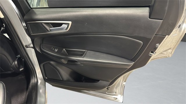 Used 2024 Ford Edge SEL image 27